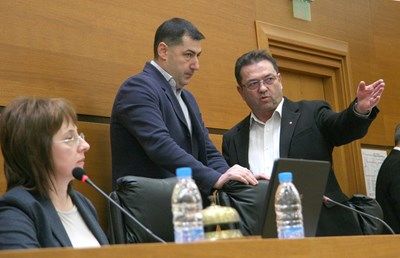 Стрелбище за 4 млн. лева строят в Пловдив, 80 бона отиват за подлеза на Панаира