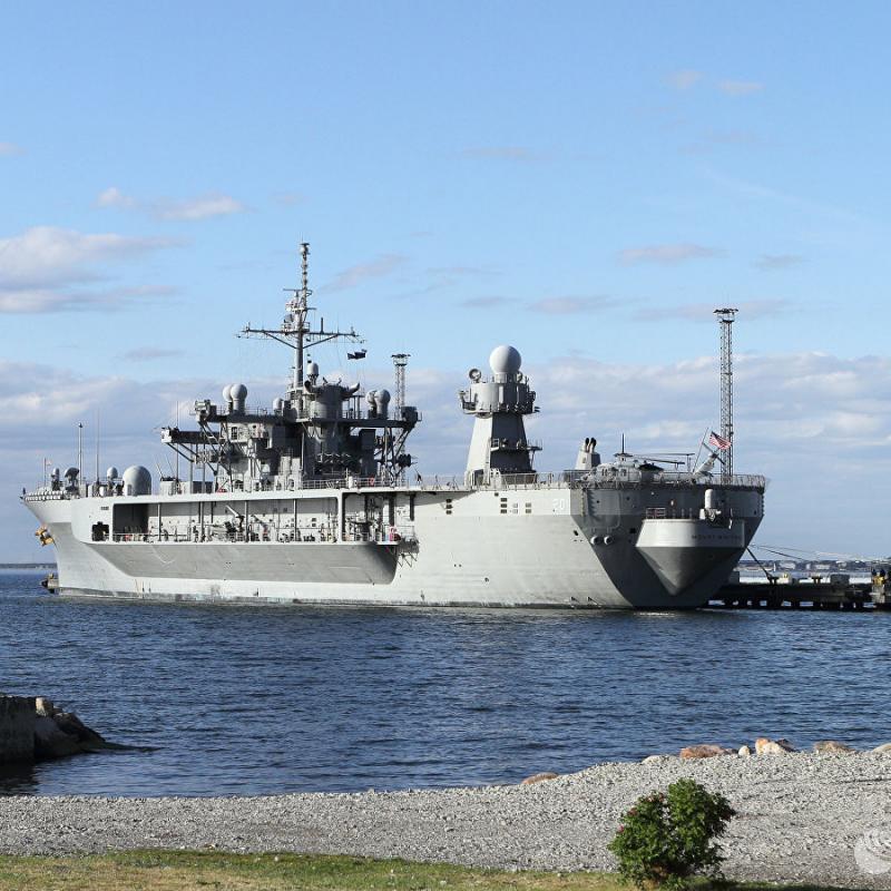 РИА Новости: В Балтийско море влезе американски команден кораб