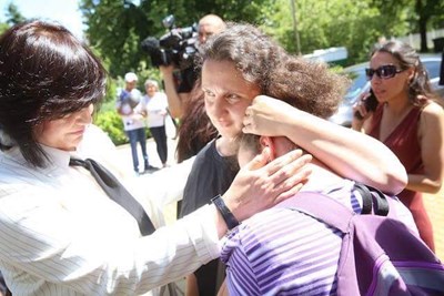 Нинова: Нека всички подкрепим майките на деца с увреждания