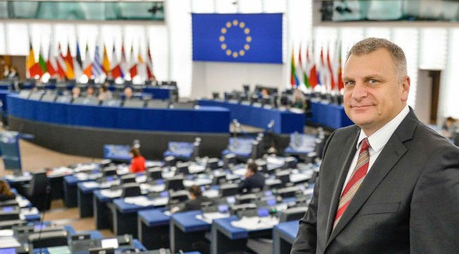 Време беше! Българските евродепутати срещу тероризма.