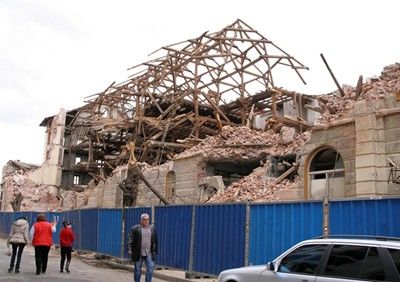 Собственици на съборения тютюнев склад в Пловдив отказват да го укрепят