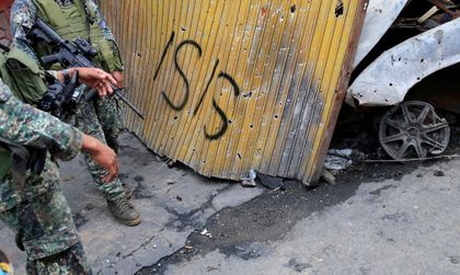 ИД разполага с над 11 000 празни сирийски паспорти, които може да използва