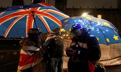 След Brexit: 90 000 българи с нови паспорти във Великобритания