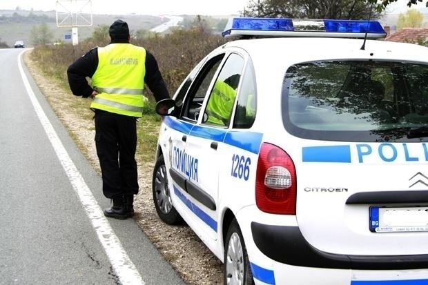 Над 900 нарушения на пътя засечени от полицията за месец в Смолянско