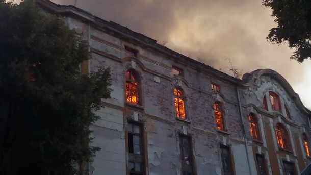 Нов пожар в тютюневите складове