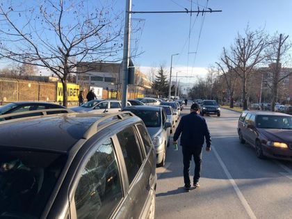 ВИДЕО и СНИМКИ: Бултрасите скандираха за Колежа, а 30-на от тях се събраха на Източен преди мача