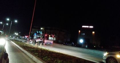 Още страховити кадри от катастрофата тази вечер на бул. 