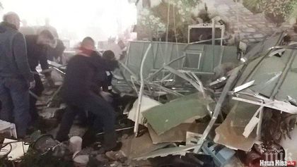 Срути се покривът на мол в Минск (ВИДЕО)
