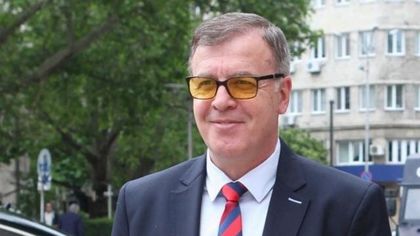 Футболната легенда Наско Сираков на 57