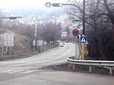 Продължава ремонтът на пътя София – Перник през Владая