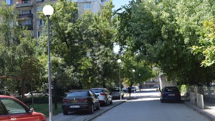 Монтираха ново осветление на три улици в