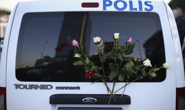 Пак кръв в Турция: Автобус се взриви в град Кайсери