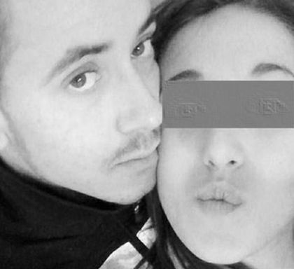 Убиецът на 16-годишната Деси влезе окован в съда