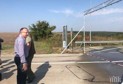 ВАЖНО! Порожанов с последни подробности за чумата по свинете