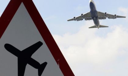 Арестуваха мъж по подозрения за тероризъм на Хийтроу