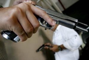 Светкавично заловиха бандит, ограбил магазин в Смолян
