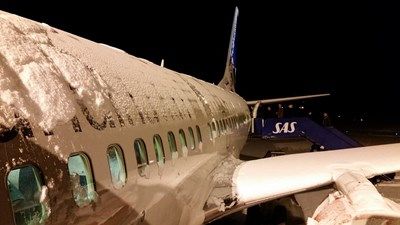 Затвориха международното летище в Женева заради лошото време