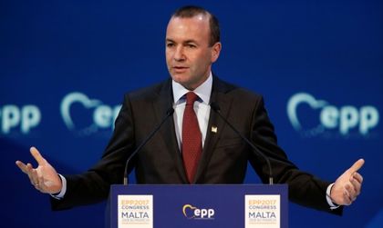 Манфред Вебер официално готов да оглави ЕК