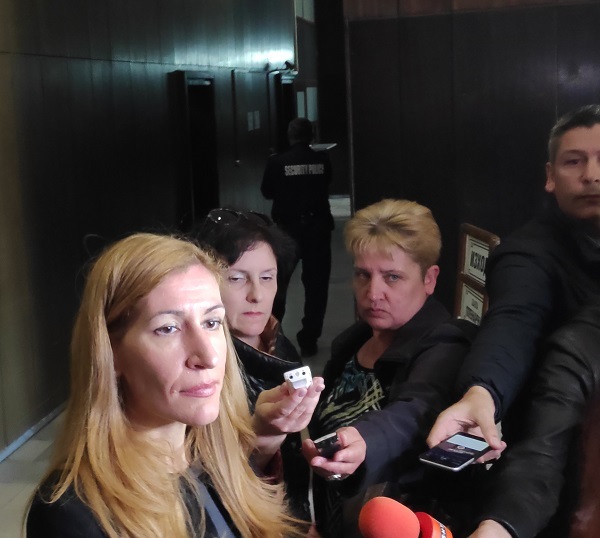 Министър Николина Ангелкова: Намалява прогнозираният спад в заявките на руските туристи за лятото