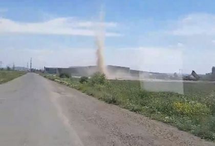 Уникално ВИДЕО: Торнадо профуча край Бургас