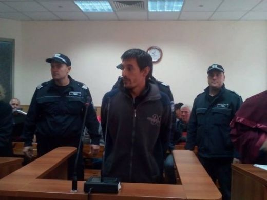 Изнасилвачът и убиец на баби в Пловдивско: Искам у дома, татко ще ми помогне