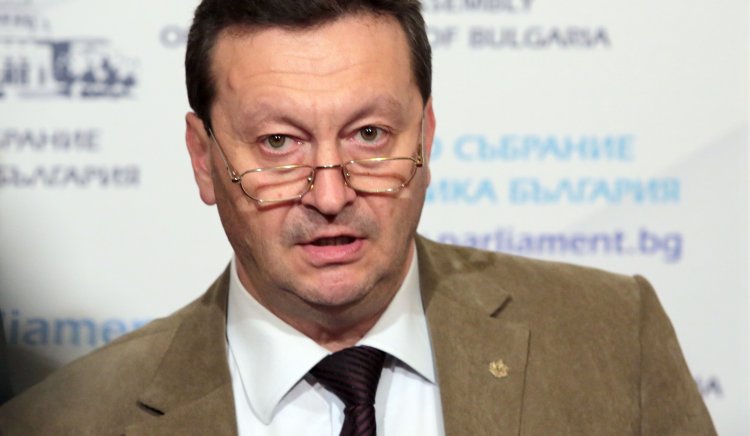 Таско Ерменков за доклада на КЕВР: Независимостта на един орган не означава, че от него нищо не зависи