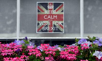 Визи, работа, пенсии... 7 последици за британците след Brexit