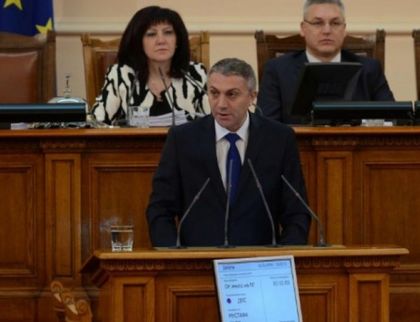Карадайъ: Няма да осигурим комфорт на управляващите