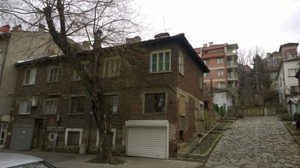 Пловдивчанка се хвърли от 8-мия етаж на блок на ул. "Данаил Николаев"