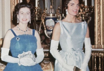 Излезе наяве тайна от далечната 1961 година: Джаки Кенеди скалъпила чутовен гаф с Кралица Елизабет II