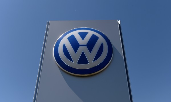 С няколкостотин млн. евро Турция дърпа пред България за VW
