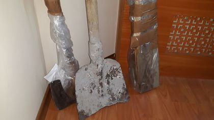 С тези сечива биячите от Асеновград са нападнали децата (СНИМКИ)