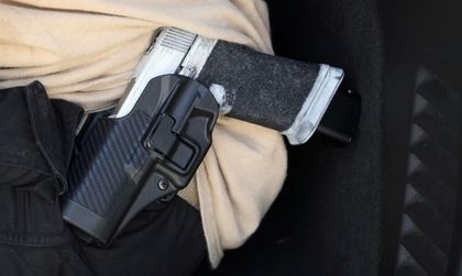 Турчин застреля жена си, отказала да танцува с него
