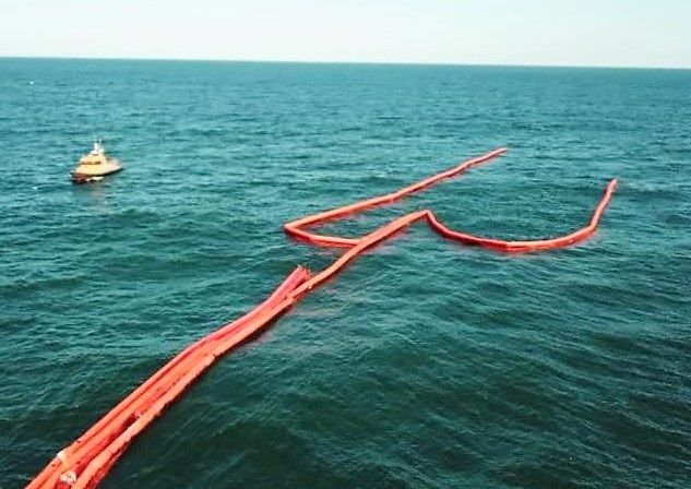 Започва източването на мазут от потъналия кораб край Созопол