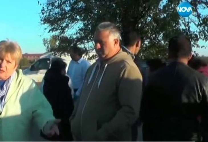 Скандална оферта! Непознат дава на майката на пометената от пиян шофьор на джип Сара 20-30 000 лева, за да си мълчи