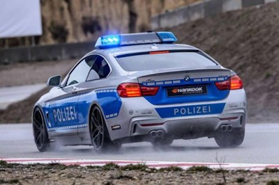 Взрив уби един човек и рани 10 други край германския град Нюрнберг