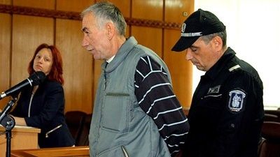 Две години условно за турския тираджия, който прегази полицай на АМ