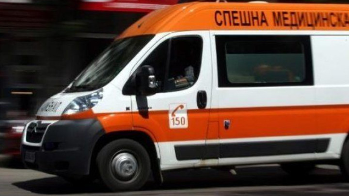 Петима пострадаха при катастрофа край Златоград