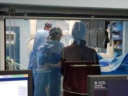 София: Повреда в специализираното оборудване осуети планираните операции на проф. Шарбел Монайе и доц. Станимир Сираков в УМБАЛ „Св. Иван Рилски”