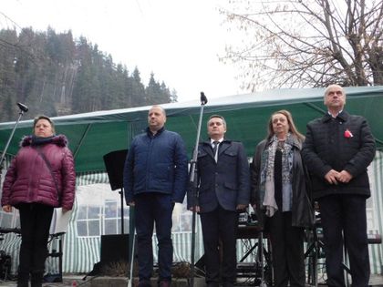Смолян: Народният представител от ГЕРБ д-р Красимир Събев присъства на кукерския празник в село Широка лъка