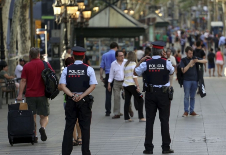 Български екскурзовод в Барселона: Страхът не трябва да надделява над хората!