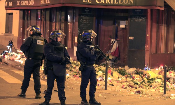 Германия издирва ислямист, свързан с атаките в Париж