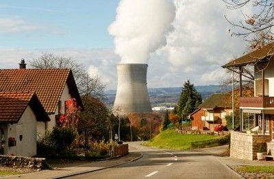 Швейцарците гласуват на референдум за ускорено излизане от ядрената енергетика