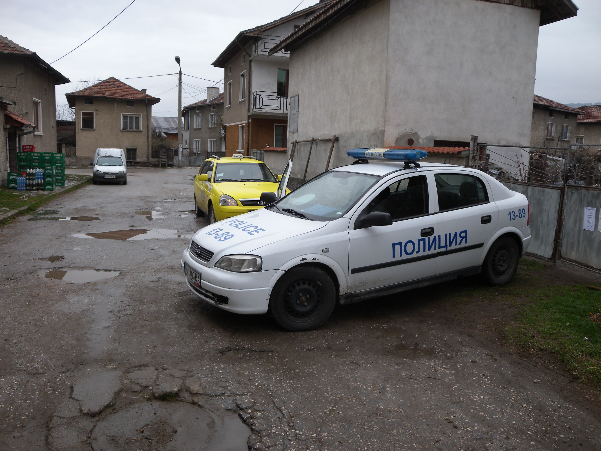 Пазарджишката полиция отрича да има набит от роми шофьор!