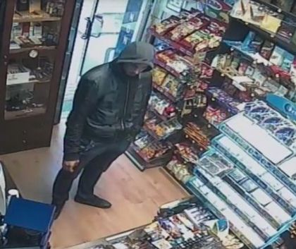 Вижте този нагъл крадец във Варна! Познавате ли го? (ВИДЕО)