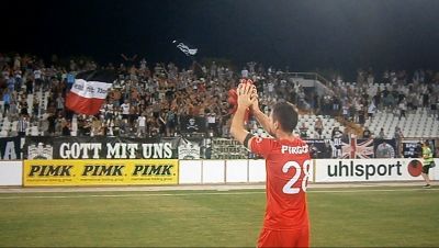 PlovdivDerbyTV: Кураж за Илко Пиргов от фенове и футболисти на Локо след края на мача!
