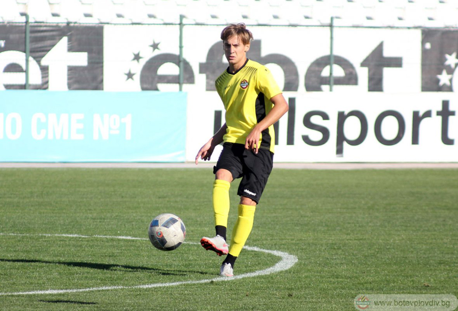 Здравко Жилов с повиквателна за националния отбор до 19 години