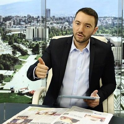 Антон Хекимян излиза в отпуск, трима го заместват
