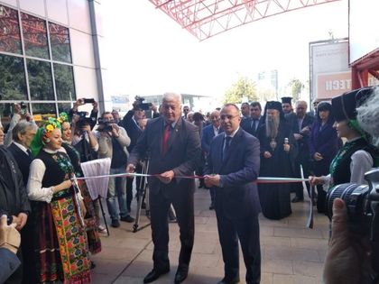 Министър Румен Порожанов: Ще бъдат платени парите на фермерите в част от необлагодетелствените райони по втора ос по ОП „Развитие на селските райони“