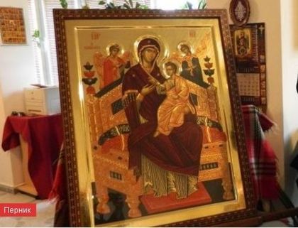 Чудодейна икона в Гигинския манастир лекува рак и наркотична зависимост